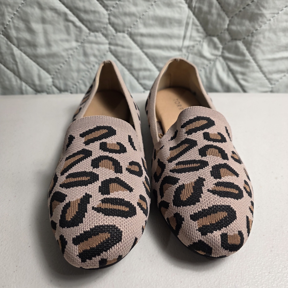 Torrid Pointed Toe Flat Shoes Womens
 Size 9WW
 Leopard Animal Print - Picture 9 of 9